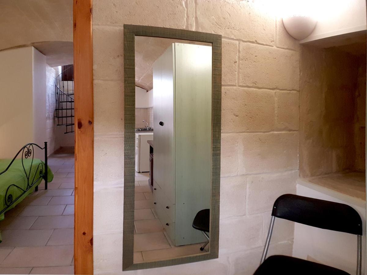 Oikia Vacanze Uggiano La Chiesa Casa Dante Экстерьер фото
