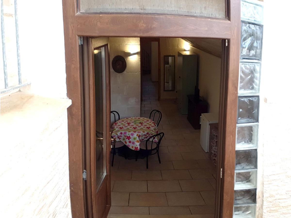 Oikia Vacanze Uggiano La Chiesa Casa Dante Экстерьер фото