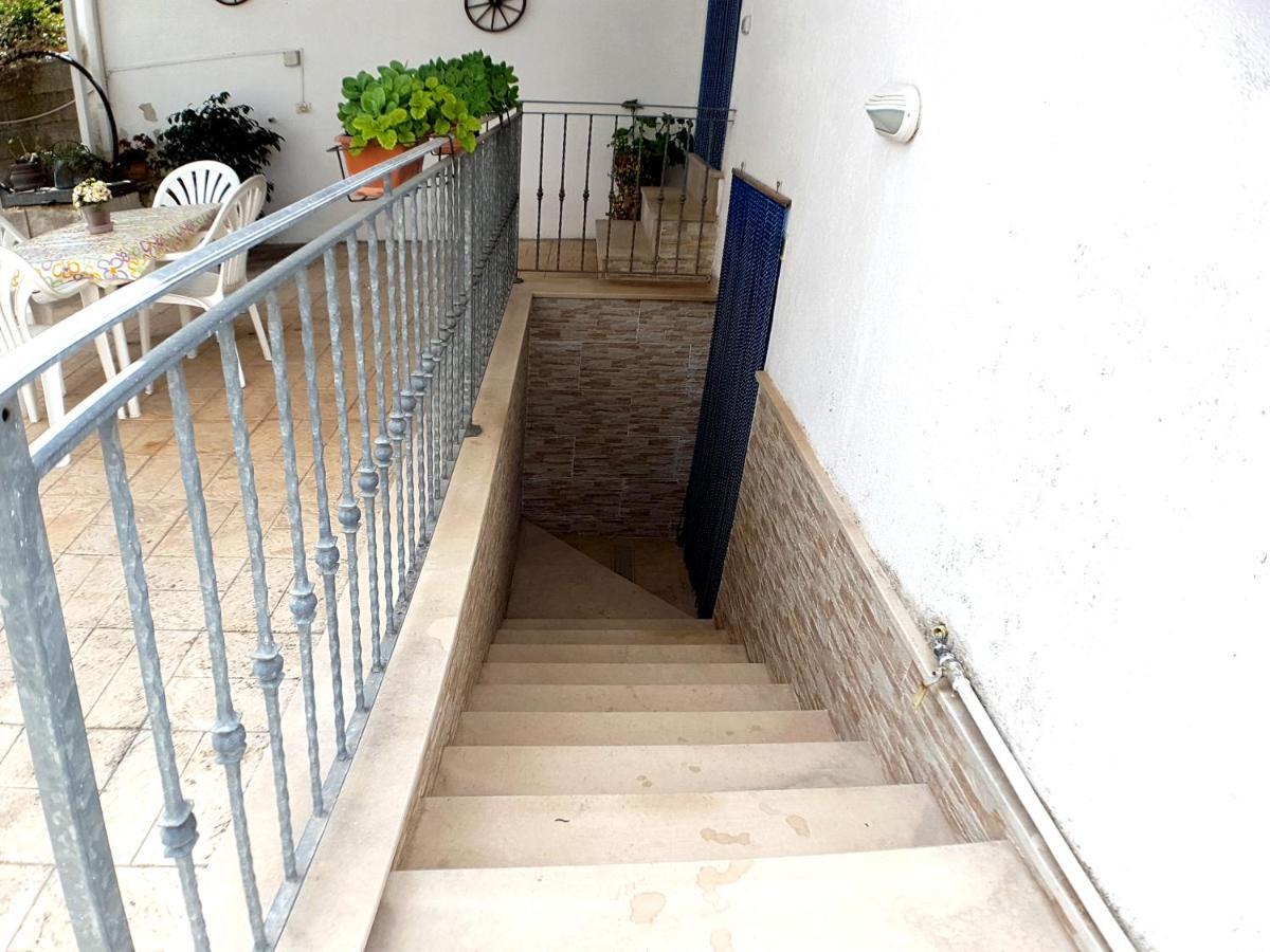 Oikia Vacanze Uggiano La Chiesa Casa Dante Экстерьер фото