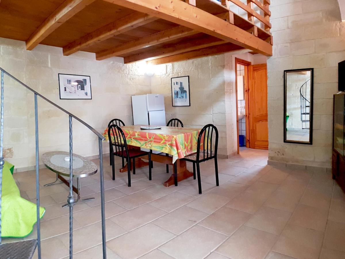 Oikia Vacanze Uggiano La Chiesa Casa Dante Экстерьер фото