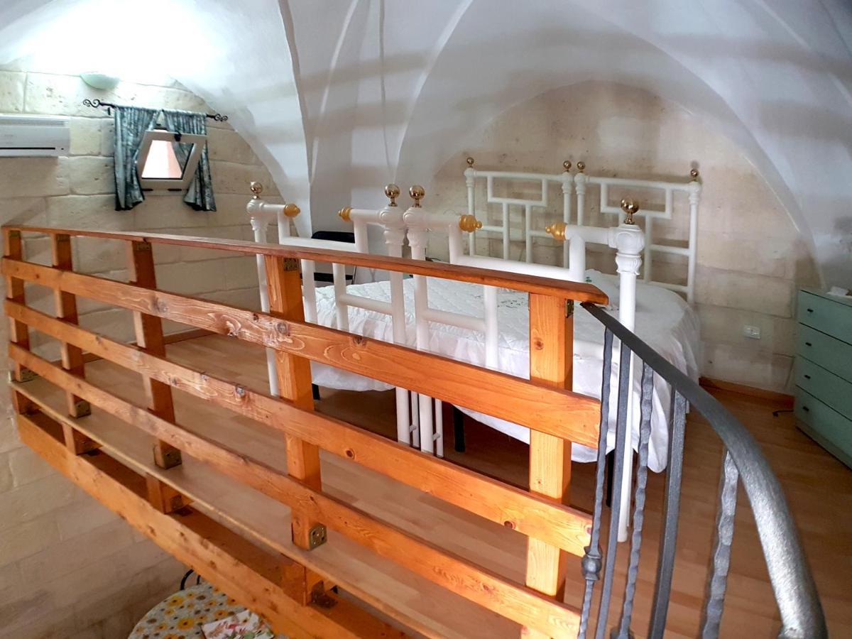 Oikia Vacanze Uggiano La Chiesa Casa Dante Экстерьер фото