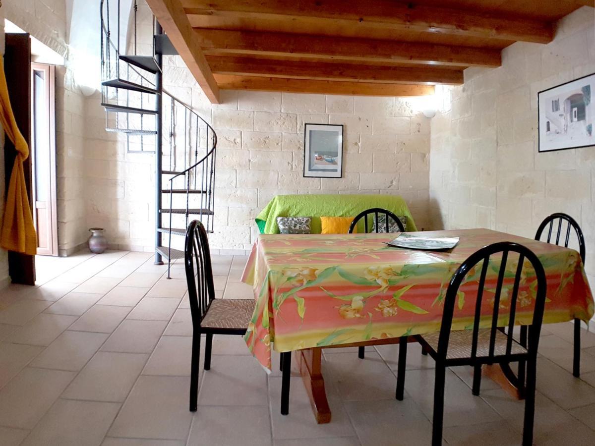 Oikia Vacanze Uggiano La Chiesa Casa Dante Экстерьер фото